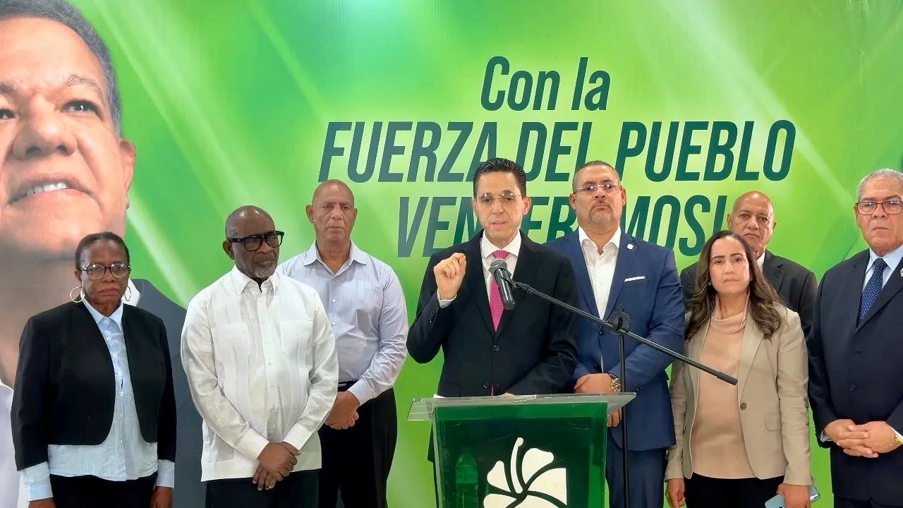 FP denuncia que combustibles han aumentado hasta un 95 % y exige cuentas por RD$460 mil millones recaudados en impuestos