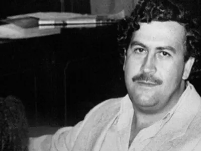 Demuelen casa de Pablo Escobar en Medellín que supuestamente se usaba para "satanismo"