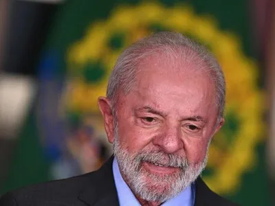 Brasil aprueba la semana laboral de cinco días en un triunfo de Lula previo a elecciones