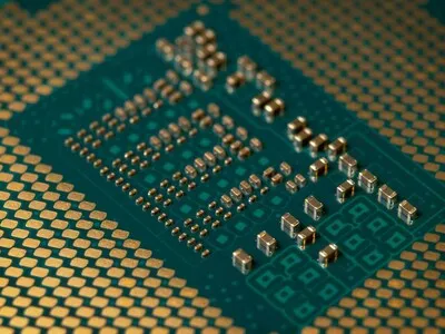 Ministerio de Industria, Comercio acuerda desarrollo de los semiconductores
