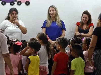 El sector privado en Cuba alivia un curso escolar "difícil" en medio de la crisis