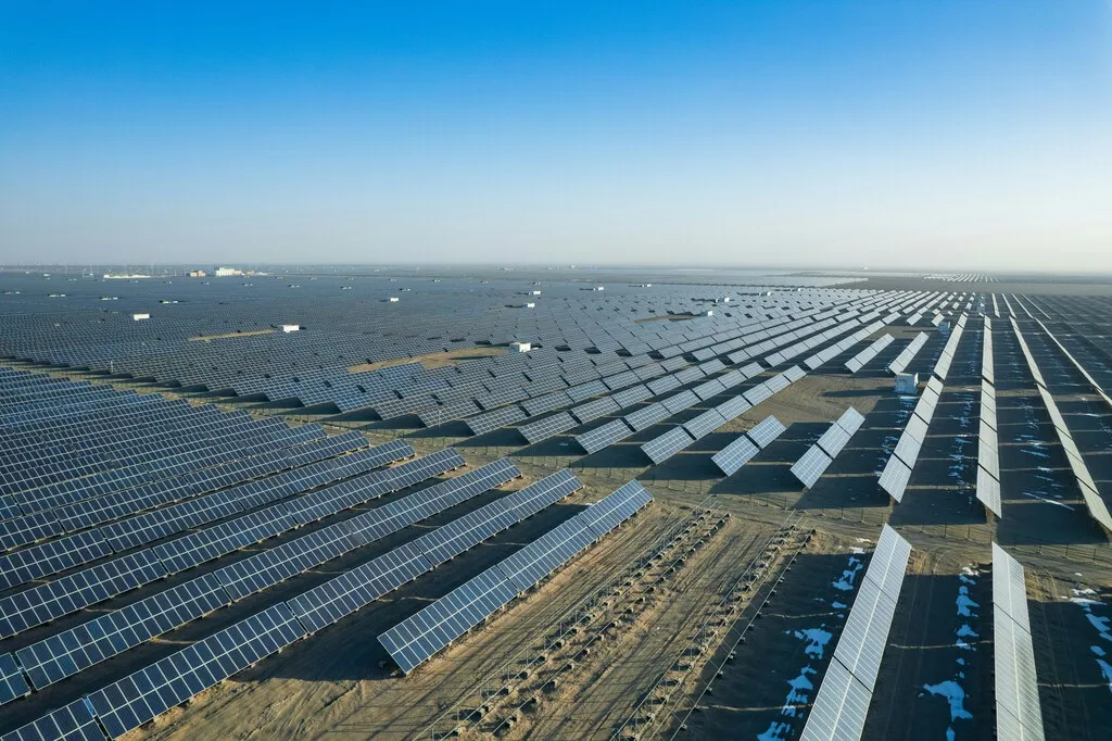 Almería tiene todo el sol del mundo para llenar España de energía solar. El problema es que la red no está a su altura