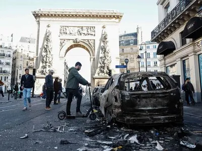 Macron dará un discurso esta noche ante la gravedad de la crisis por las protestas