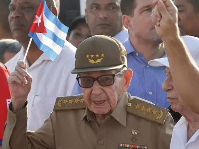 Juez ordena el arresto de Raúl Castro por el derribo de avionetas de EE. UU., según diario
