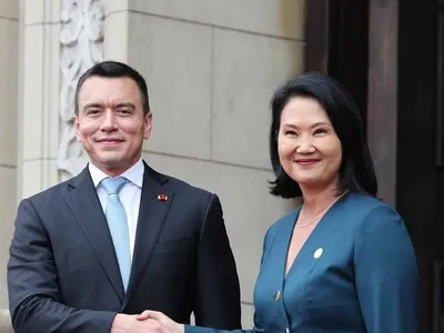 Fujimori y Noboa lideran reunión de Perú y Ecuador sobre seguridad y desarrollo fronterizo