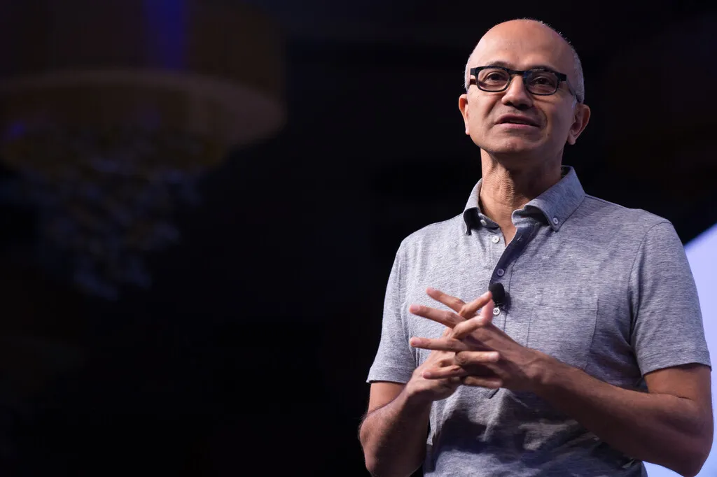 Microsoft considera que "los modelos frontera no son de fiar" y hay que tratar a los agentes de IA como amenazas internas