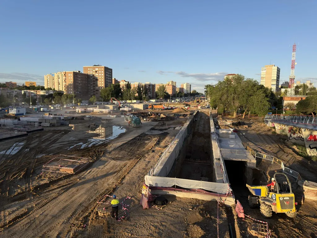 Madrid encara el reto más complicado de la A-5 con el corte total del tráfico para alcanzar "el punto de no retorno"