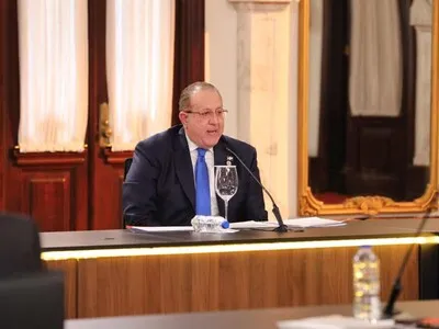 Gobierno flexibiliza aplicación de la Ley de Responsabilidad Fiscal por crisis internacional