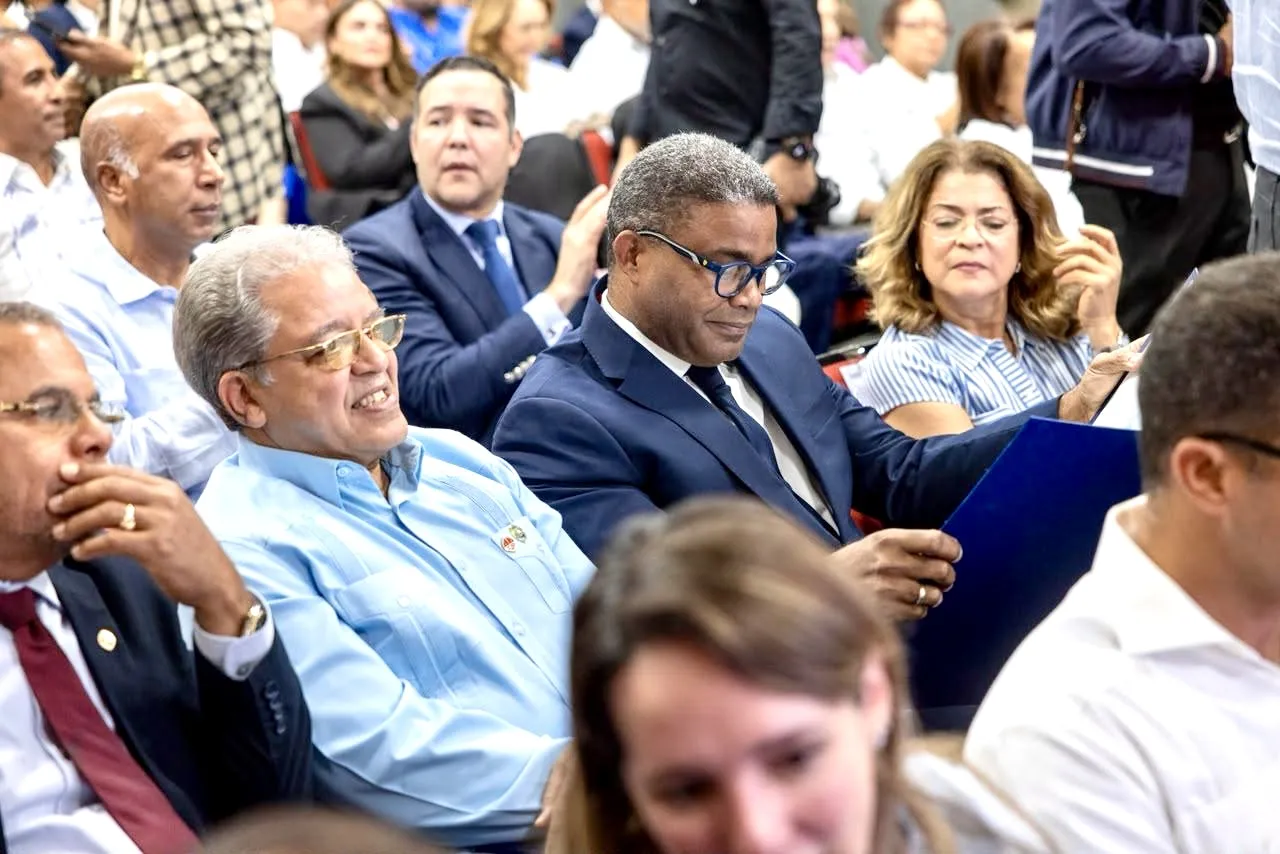 UASD honra a Robert Polanco y a otros dirigentes históricos de la Federación de Estudiantes Dominicanos