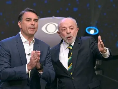 Lula obtiene 57,6 % frente a 42,3 % de Flávio Bolsonaro con 0,25 % escrutado