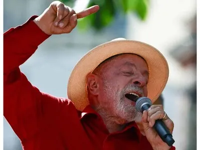 Lula gana las elecciones presidenciales tras una remontada inédita ante Flávio Bolsonaro