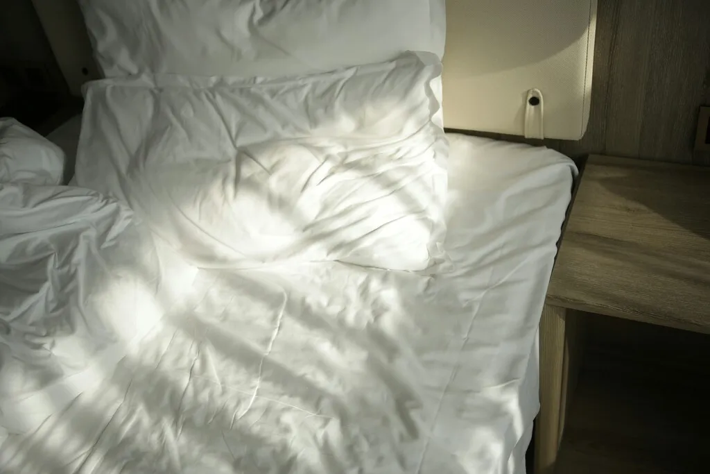 La ciencia no tiene claro que hacer la cama nada más levantarte sea la mejor de las ideas