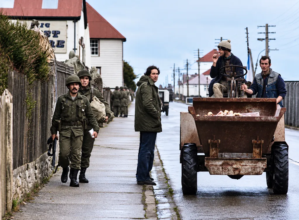 Ahora sabemos que Reino Unido tenía un último plan kamikaze para las Malvinas: entrar en Argentina, destruir cinco cazas y matar a sus pilotos