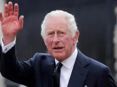 Carlos III inicia delicada visita al Caribe entre llamados a reparaciones por la esclavitud