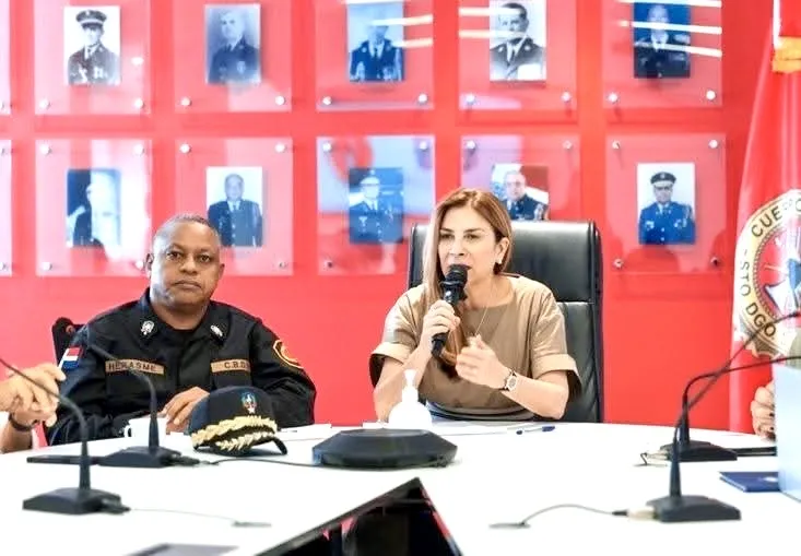 Carolina Mejía activa y deja en sesión permanente el Comité de Prevención por incidencia de lluvias