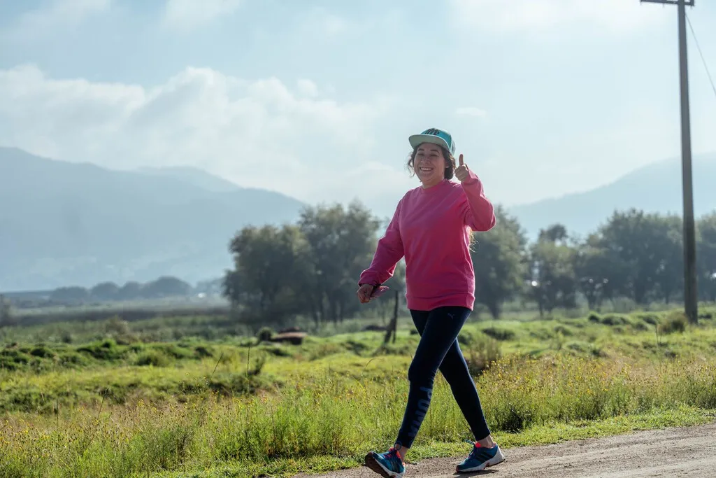Salir a caminar en vez de ir al gimnasio está muy bien, pero solo funciona si la caminata es a 5 km/h y con cierta constancia