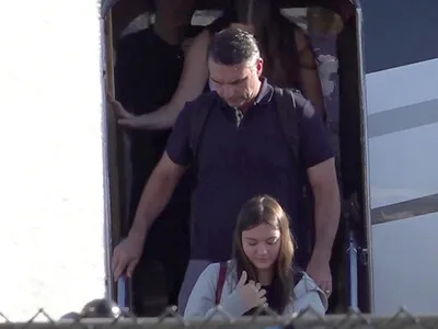 Flávio Bolsonaro llega a Florida tras huir de Brasil