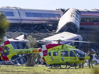 Asciende a 68 el balance de muertos en el accidente ferroviario en España