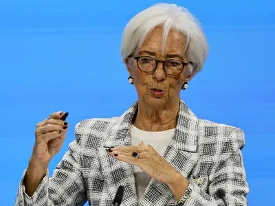 Lagarde dimite para participar en las elecciones presidenciales de Francia