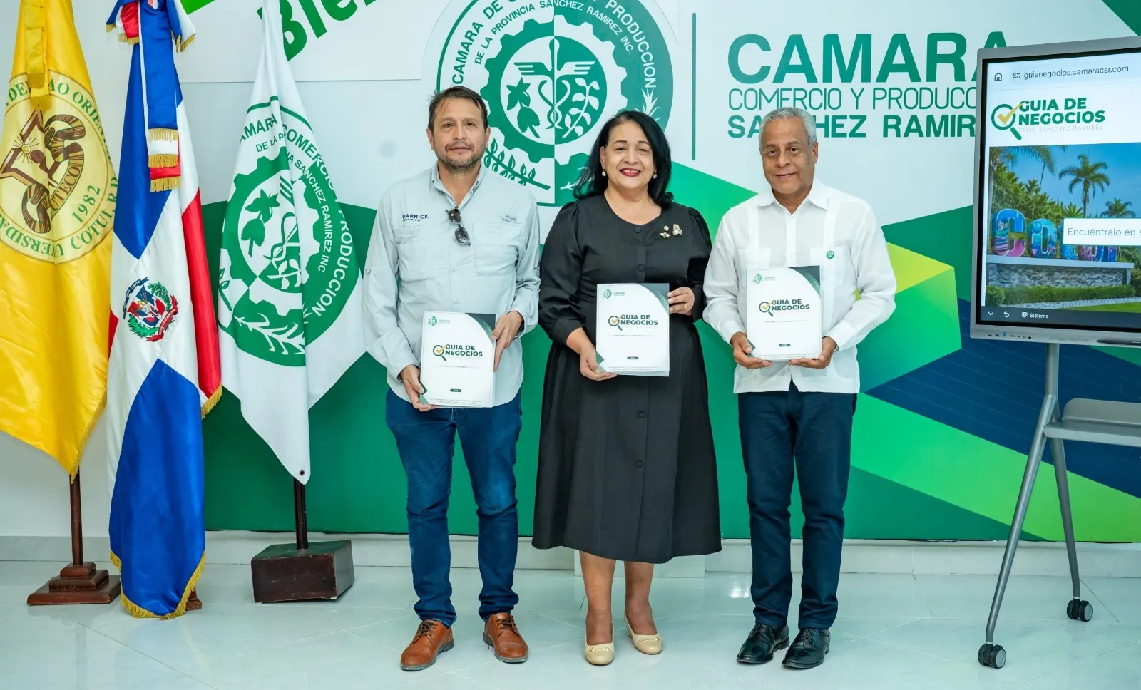 Barrick Pueblo Viejo apoya la creación de la Guía de Negocios de Sánchez Ramírez 