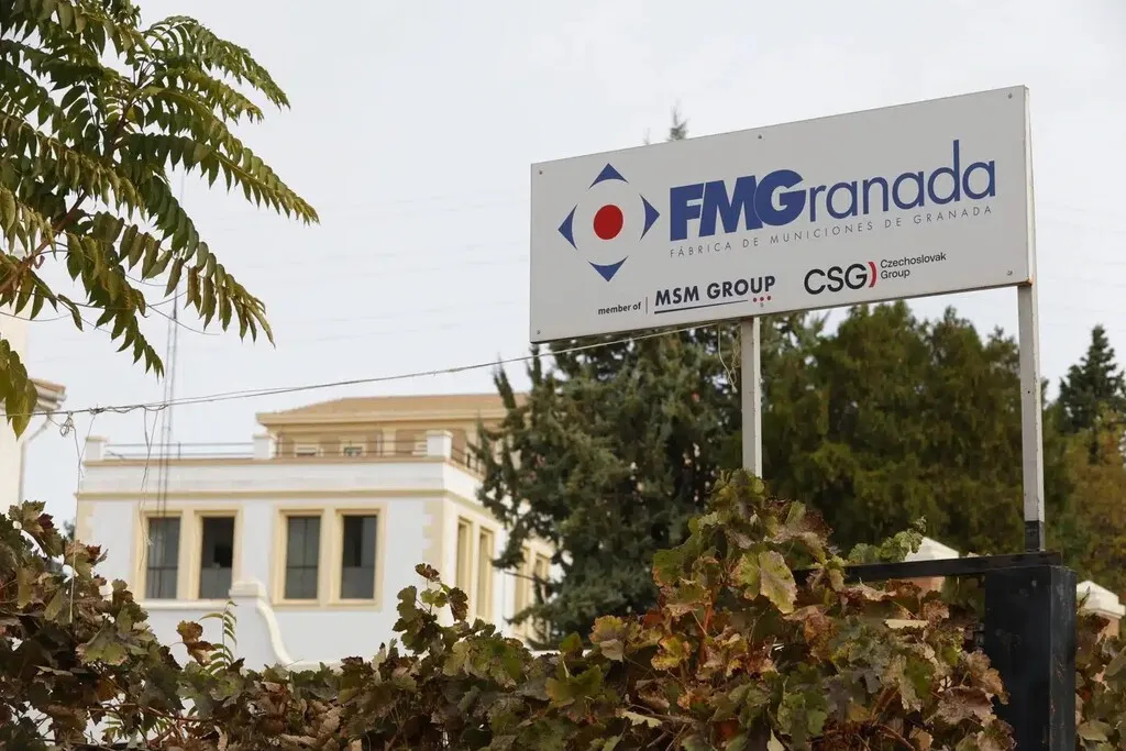 Una gran explosión sacude la fábrica de municiones más antigua de España, en Granada, en plena fiebre del rearme