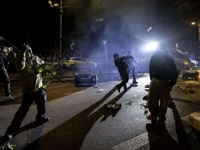 Protestas por el alto costo de la vida terminan con choques entre policías y manifestantes en Roma