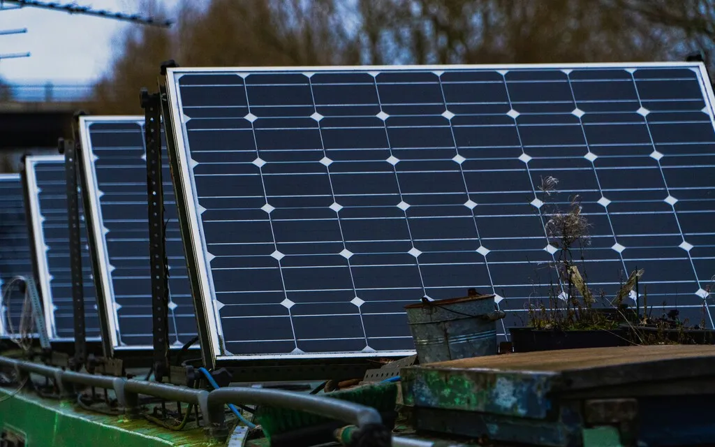 España lidera un ranking europeo en el que no quería estar: el de los sistemas solares expuestos en internet